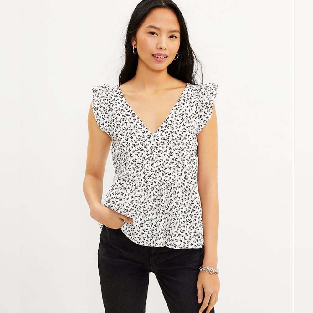 LOFT Flutter sleeve peplum floral top